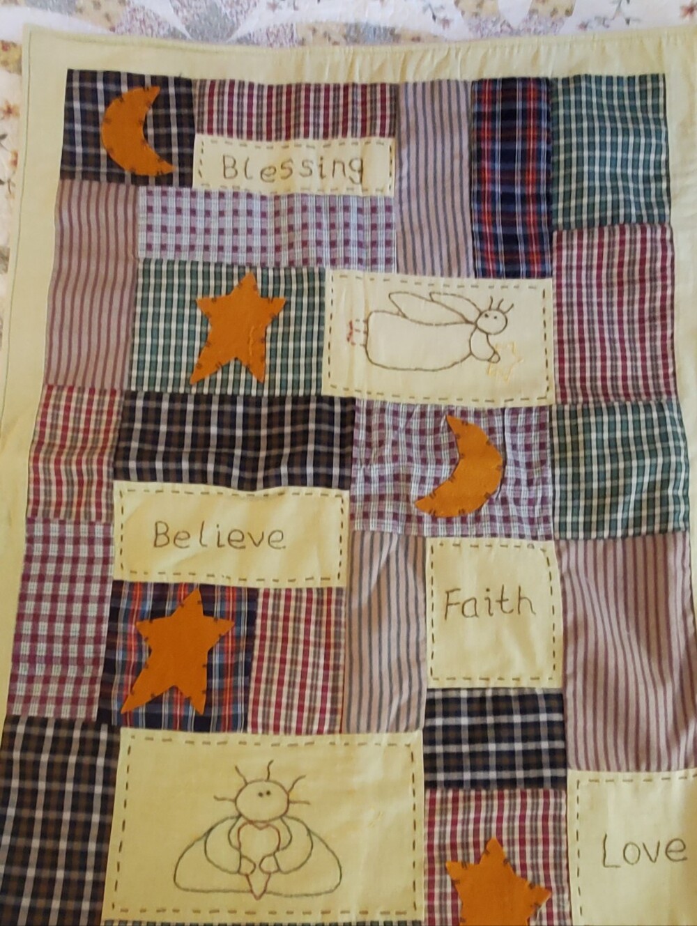 Handmade Patchwotk Inspiratioal Wall Hanging Quilt